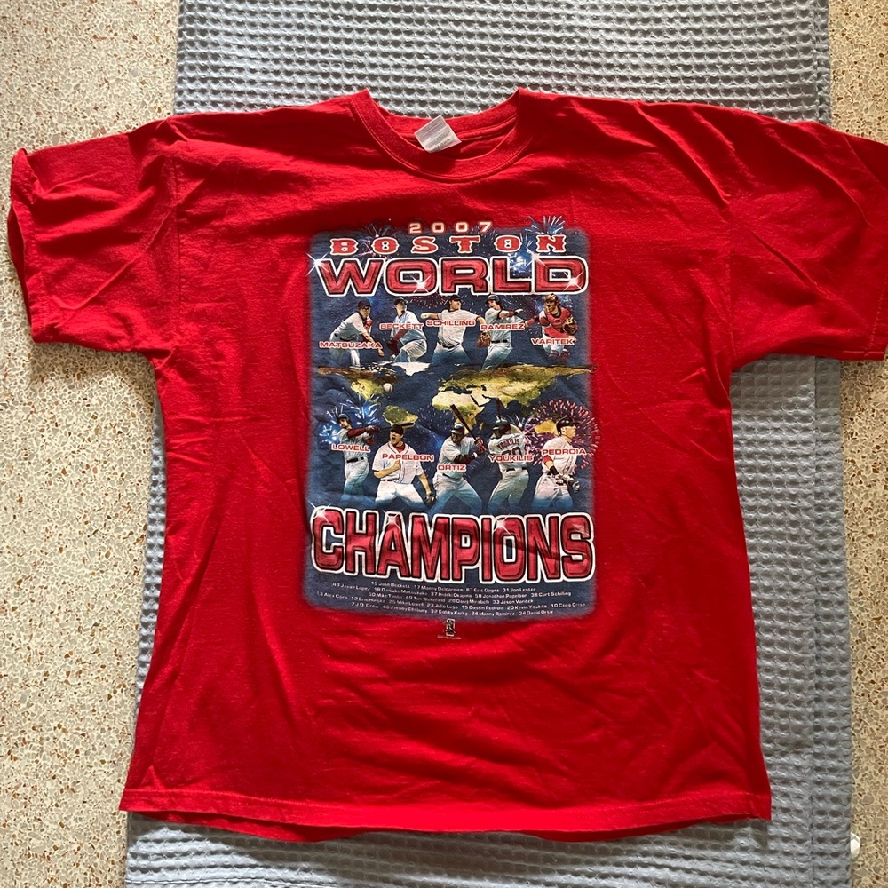 2007 Boston Red Sox World Championship Red Shirt XL Ortiz etc Collectors Item!